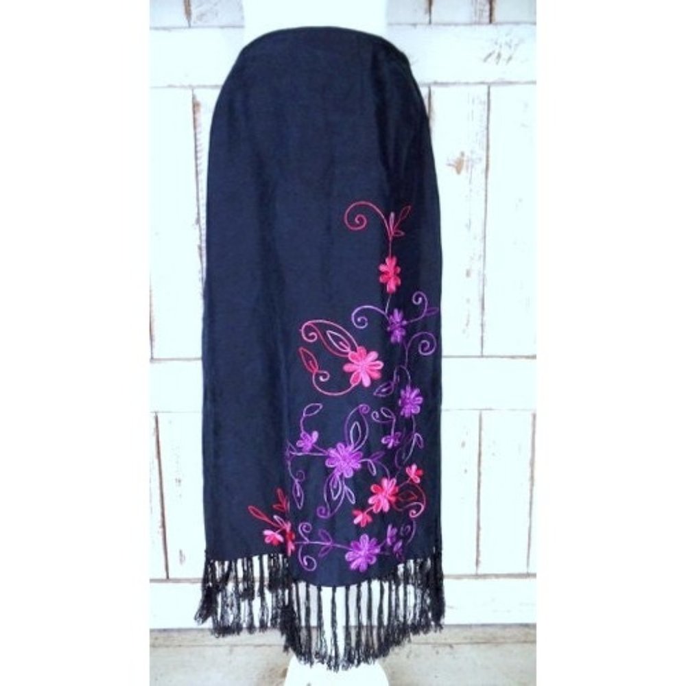 Black silk embroidered floral tassel fringe maxi skirt - Picture 2 of 5